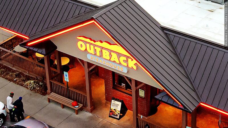 outback steakhouse closing restaurants